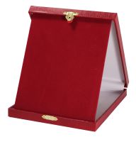 H244.08 - Obal na plech na výšku červený 20,5 x 25,5 x 3 cm(vhodný pre plech 23x18cm)